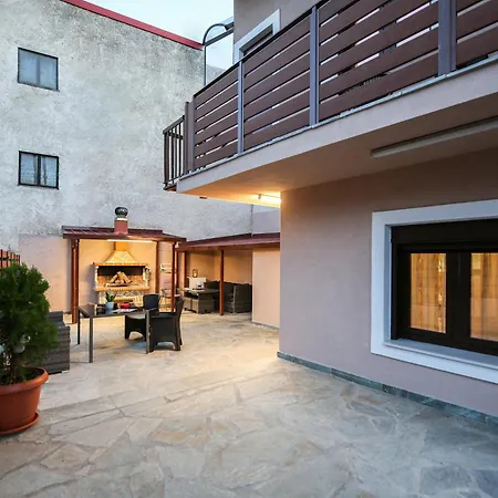 Oiti Mountain * Παύλιανη