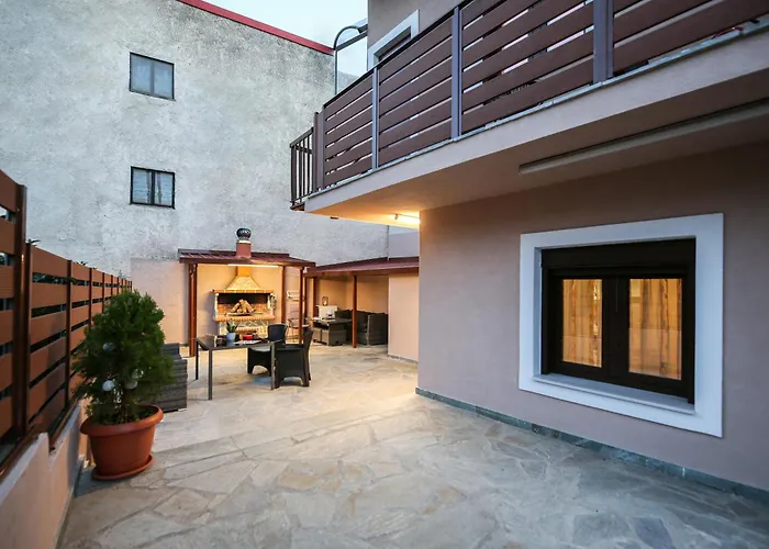 Oiti Mountain * Παύλιανη